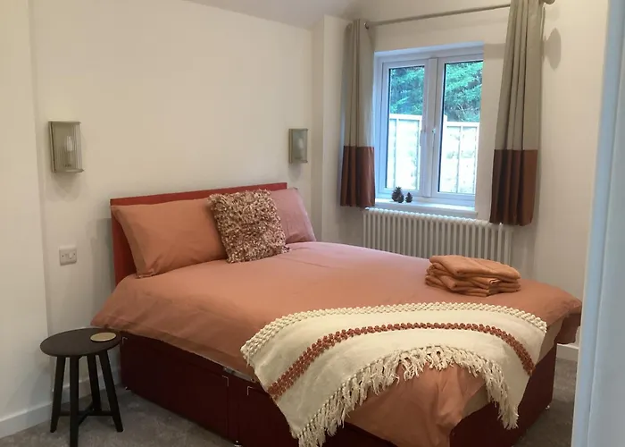 Forest Heath Holidays - The Nook