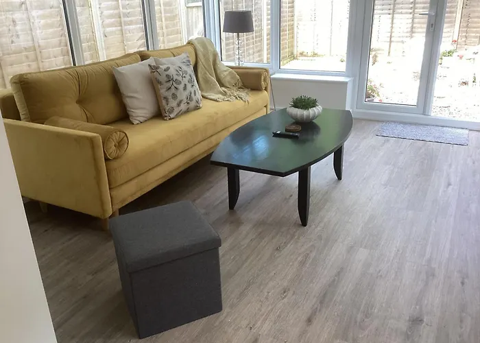 Forest Heath Holidays - The Nook